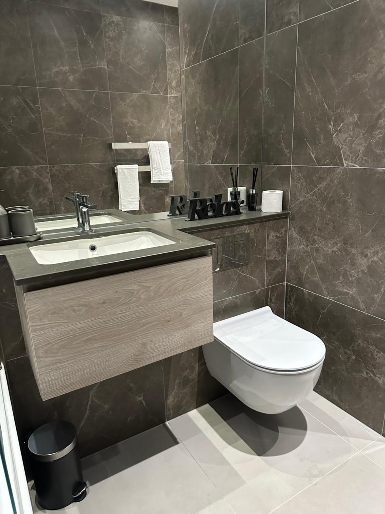 Richardson Deluxe Apartments London Ngoại thất bức ảnh
